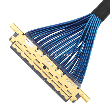 Micro Coaxial 20453-230T-03 ถึง 20453-230T-03 Lvds Edp การประกอบเคเบิล 0.5mm Pitch