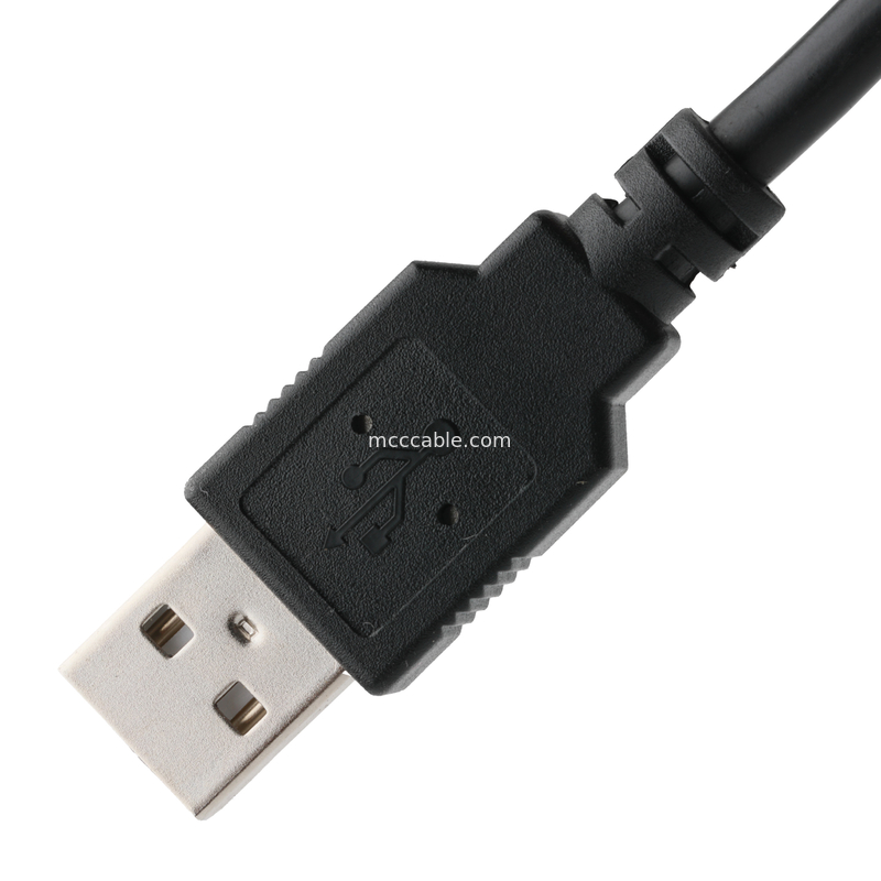 Rohs USB การชาร์จเคเบิลสําหรับการชาร์จอุปกรณ์ประเภท C และโอนข้อมูล OEM / ODM