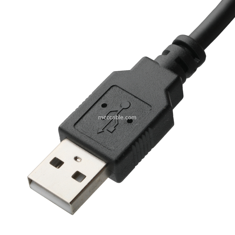 Rohs USB การชาร์จเคเบิลสําหรับการชาร์จอุปกรณ์ประเภท C และโอนข้อมูล OEM / ODM
