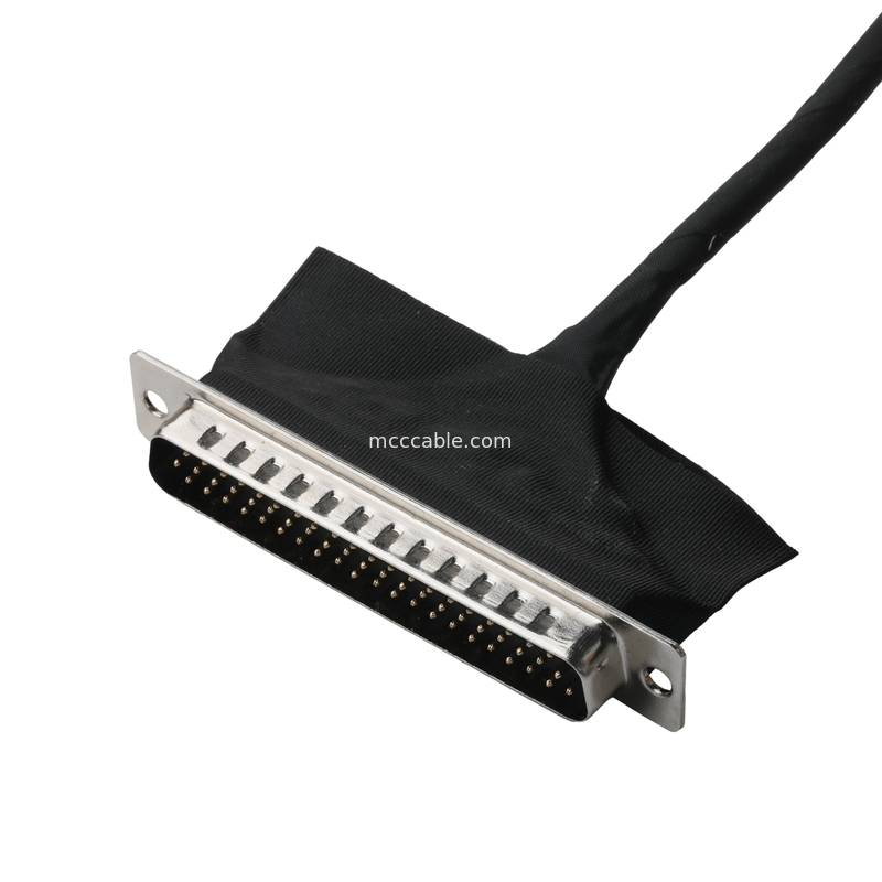 การประกอบเคเบิล LVDS D-SUB ชายไปยัง Molex 51021-0400 และ 20453-240T-01 เครื่องเชื่อมสาย