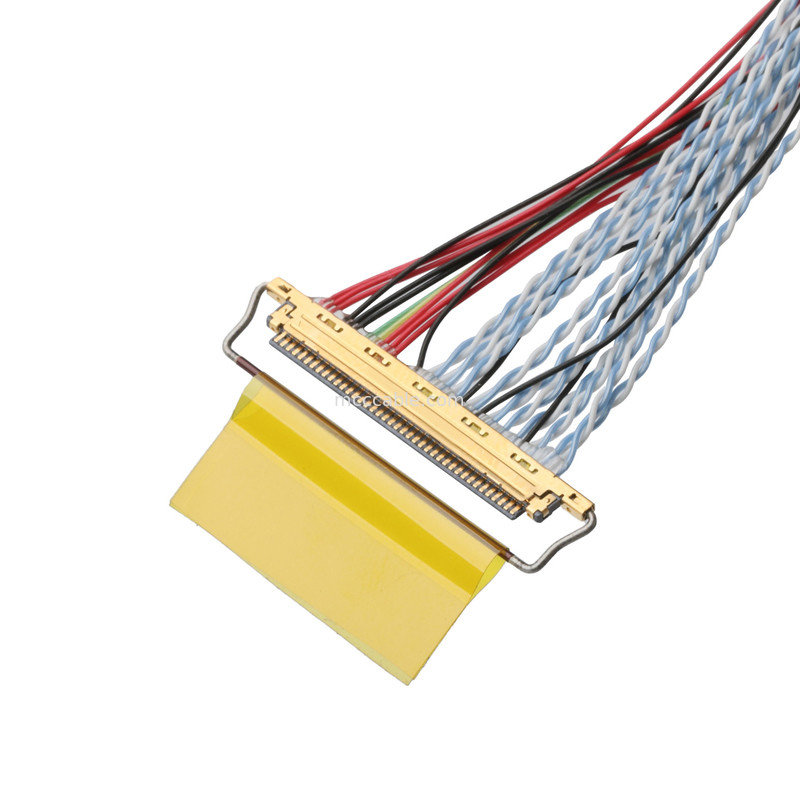 การประกอบเคเบิล LVDS D-SUB ชายไปยัง Molex 51021-0400 และ 20453-240T-01 เครื่องเชื่อมสาย