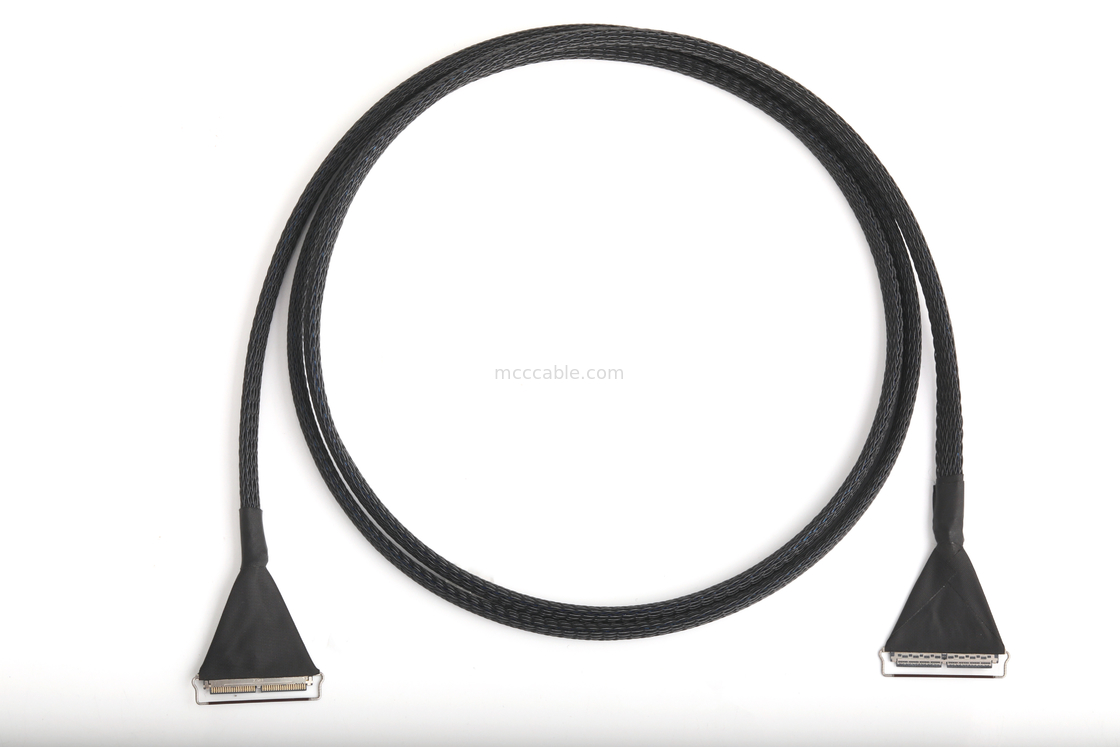 สายเคเบิลไมโครโคเอชเชียล 40 ปิน ความยาว 0.4 มิลลิเมตร ปรางแบบคู่สําหรับ EDP / LVDS