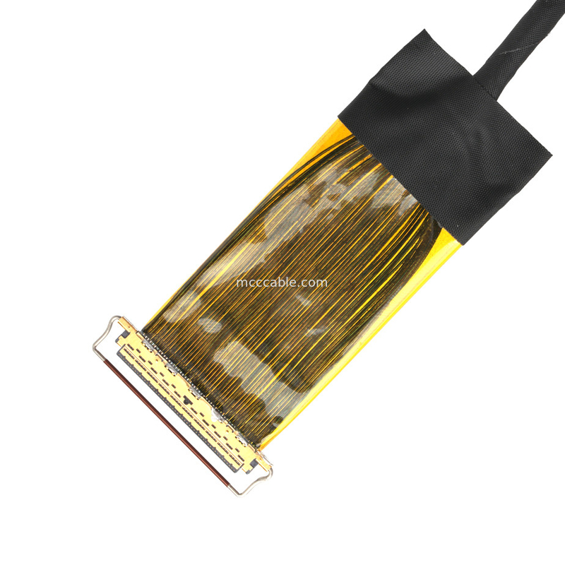 การประกอบสายเคเบิลไมโครโคเอชเชียล 50 ปินกับสาย AWG38 ป้องกันสําหรับข้อมูลความเร็วสูง