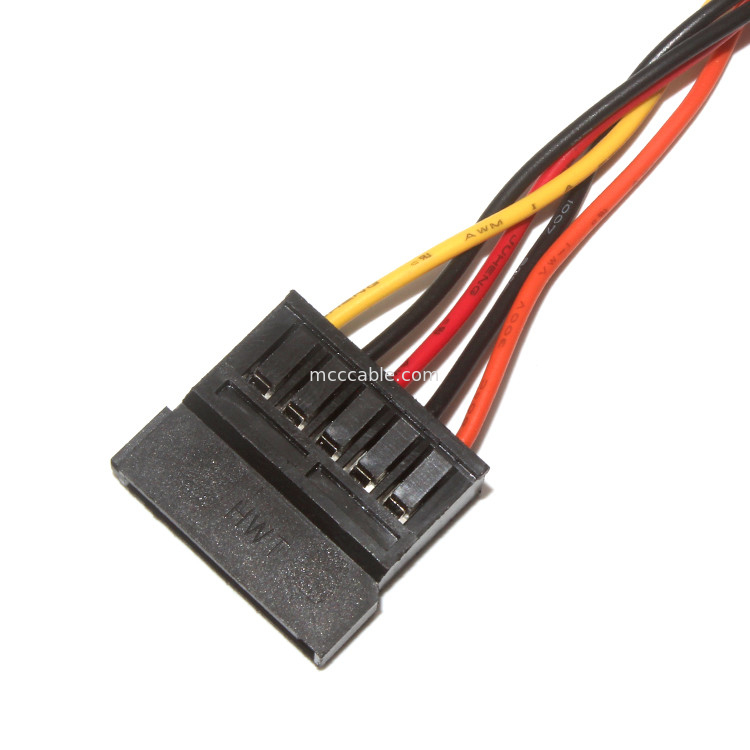 Molex 0679260011 สายไฟ Sata ตัวเมีย 3.81 มม. สายพิทช์ lvds ขั้วต่อจอแสดงผล