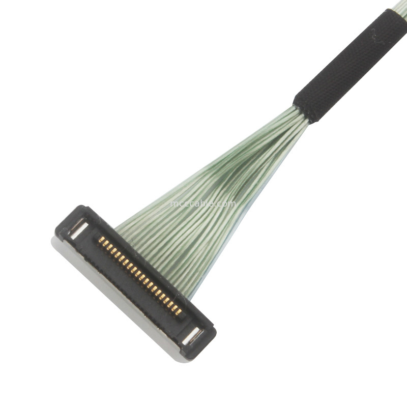 0.4mm Pitch 20380-R20T-06 สายเคเบิลไมโครโคเอชเชียล สายเชื่อม lvds 20P 0.4mm Pitch