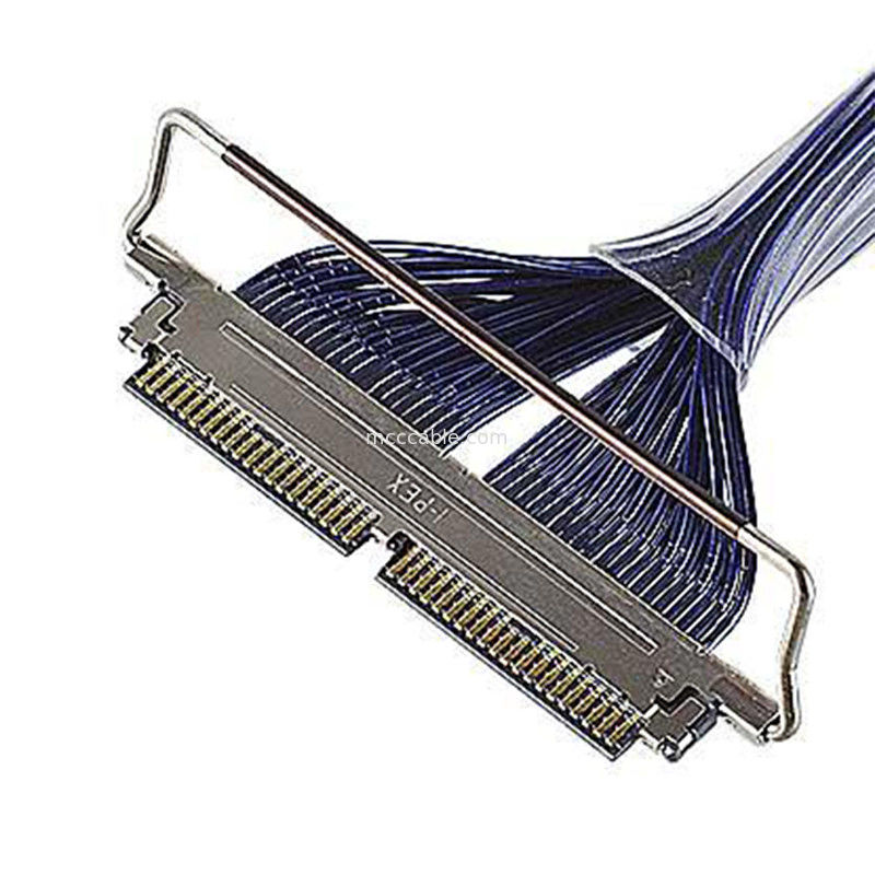 สาย 30P Micro Coaxial Cable 20728 20777-040T-01 เหมาะสําหรับพื้นที่เชื่อมความสูงต่ํา