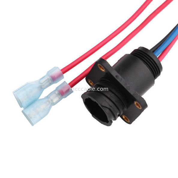 ชุดสายรัดสายไฟความยาว 6 ขา 100 มม. Molex 1722582106 ถึง 4 ขา TE 208130-1