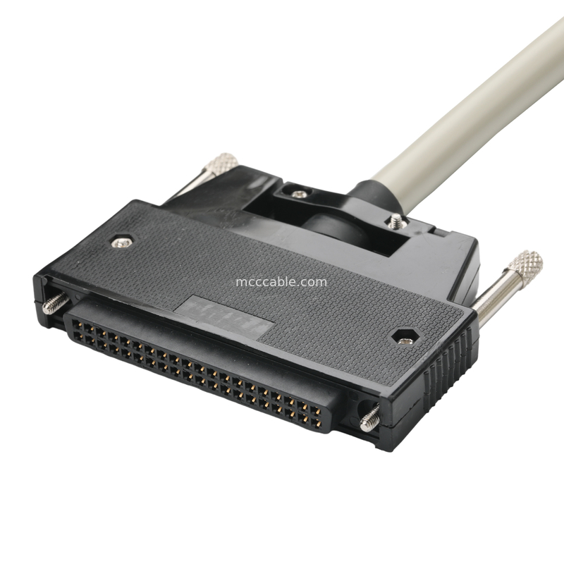 300V D Sub Conn กล่องยับยับความร้อนเพื่อหญิง Db50 กรุงเทพมหานคร