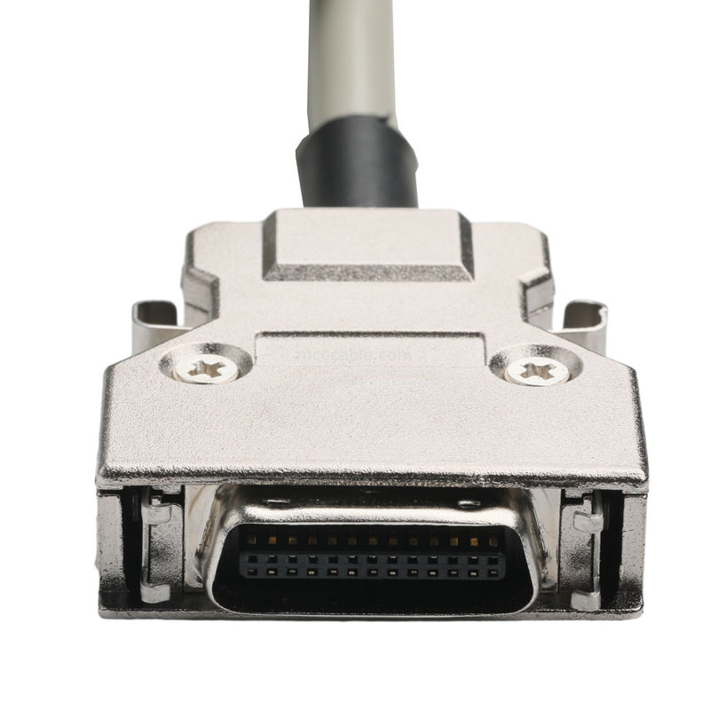 Hd D-Sub To Mdr Plug Connector Cabel 14p*28 Awg Od 7.0mm แจ็คพีวีซีสีเบจ