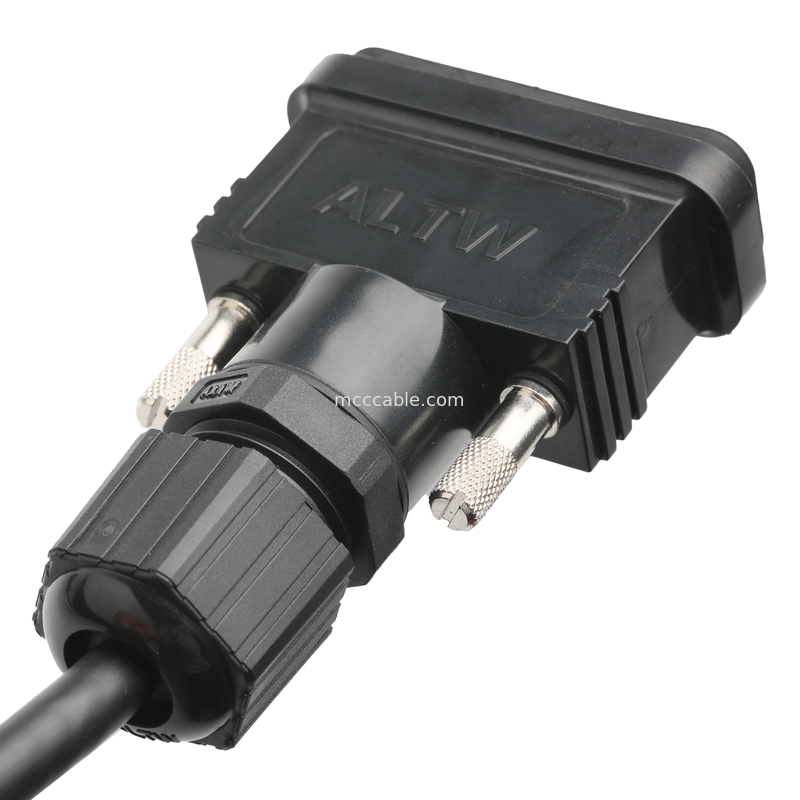 ROHS LVDS Cable Assembly HDB-26BMMA-SL7001 เพศชาย ถึง HDB-26BFFA-SL7001 เพศหญิง ความยาว ปรับแต่ง OEM / ODM