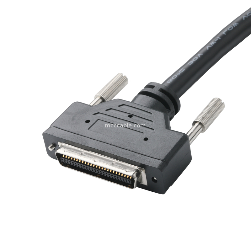 MDR 3M 50P เครื่องควบคุม CNC สายสัญญาณ 50 ปิน 2.5M 4M 5M สายสัญญาณส่งสัญญาณ OEM / ODM
