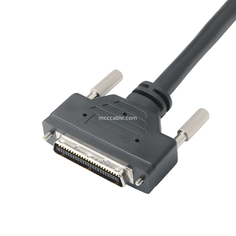 MDR 3M 50P เครื่องควบคุม CNC สายสัญญาณ 50 ปิน 2.5M 4M 5M สายสัญญาณส่งสัญญาณ OEM / ODM