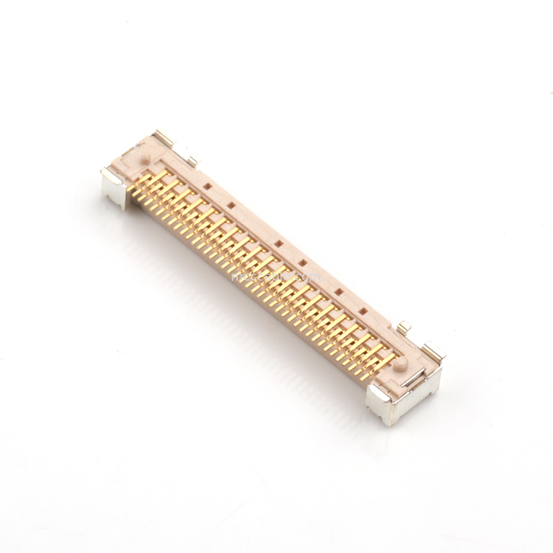20323-040E-11 เครื่องเชื่อม Micro-Coax 0.5mm Pitch LVDS Display สัญญาณการส่ง Board Connector OEM / ODM