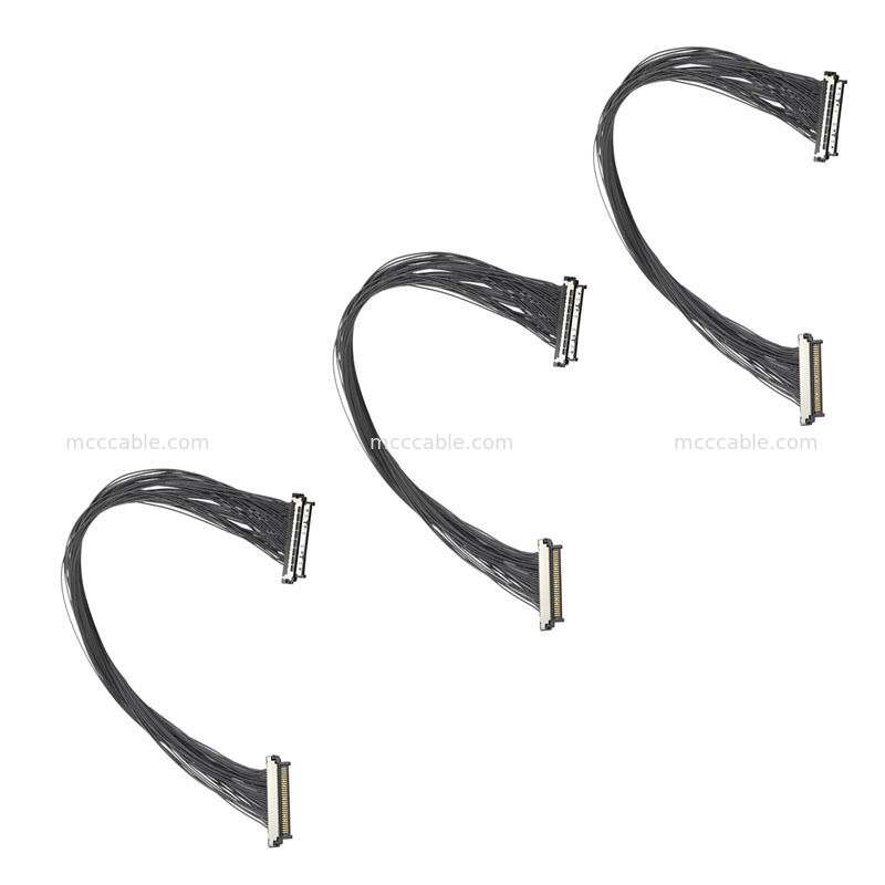 สายโคแอกเชียลขนาดเล็ก USL20-30SS-060C 0.4 มม. ขั้วต่อระดับ IP67 สำหรับกล้องภายนอกอาคารและสภาพแวดล้อมที่รุนแรง